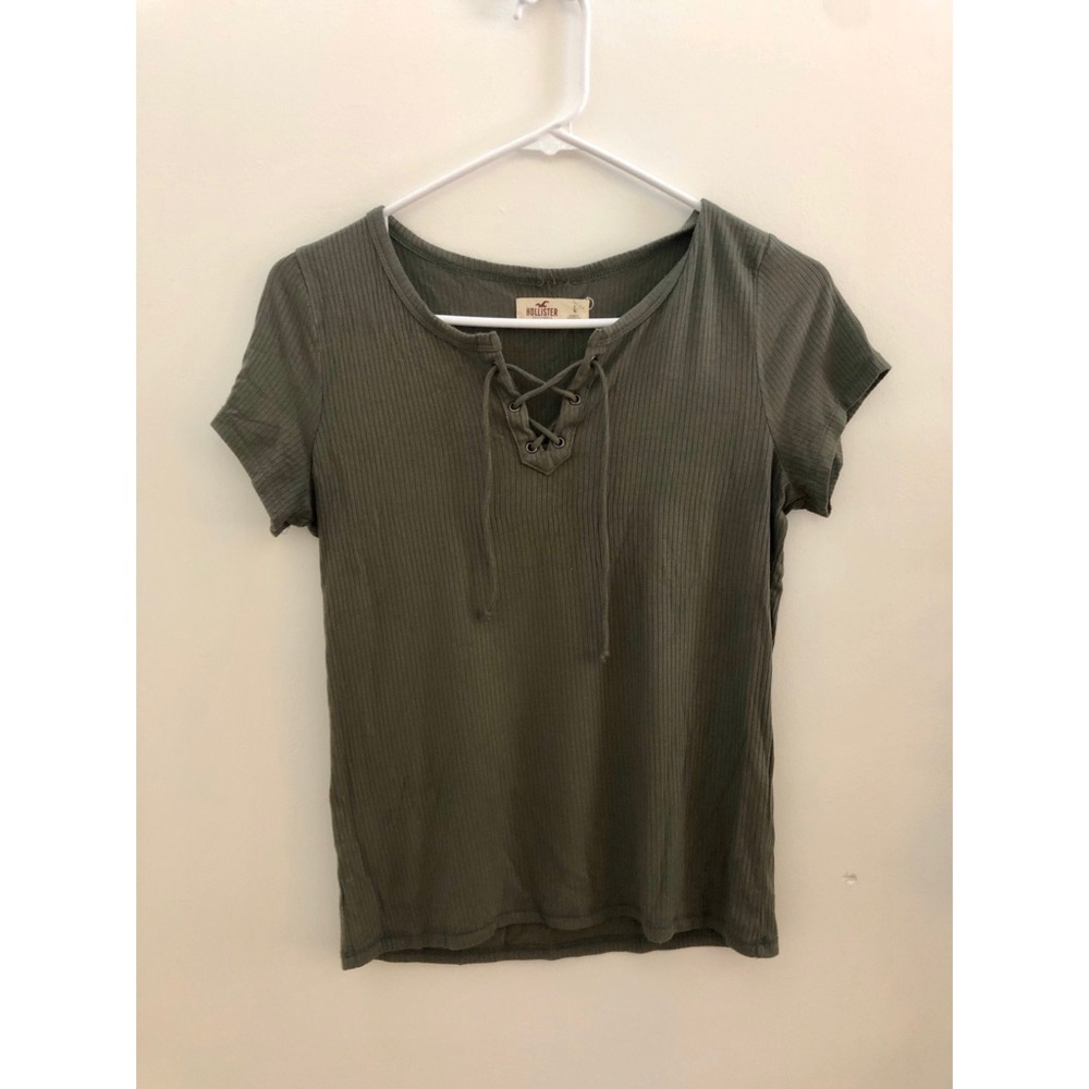 Hollister Co. T-Shirt